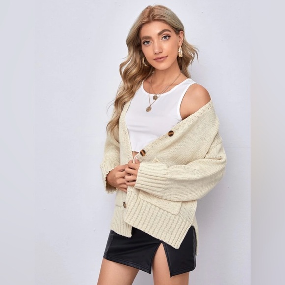 Button Front Patch Pocket Drop Shoulder Cardigan. Cream. Size Large. - Picture 3 of 15